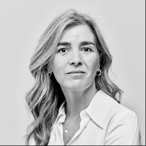 Paula Mouzo