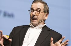 J. Hugas (Esade): “Vamos a una regionalización, que es lo anterior a la globalización”